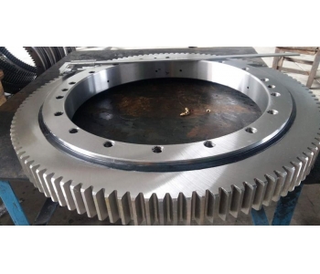 Hard Turning Instead of Grinding, Reducing Costs and Increasing Efficiency – Berlt CBN Hard Turning 